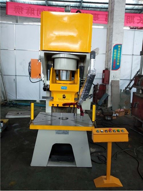 Máy ép thủy lực tốc độ cao 200T